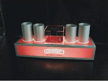 Beleuchtete Barkeeperhilfe, ein Blickfang auf jeder Theke.